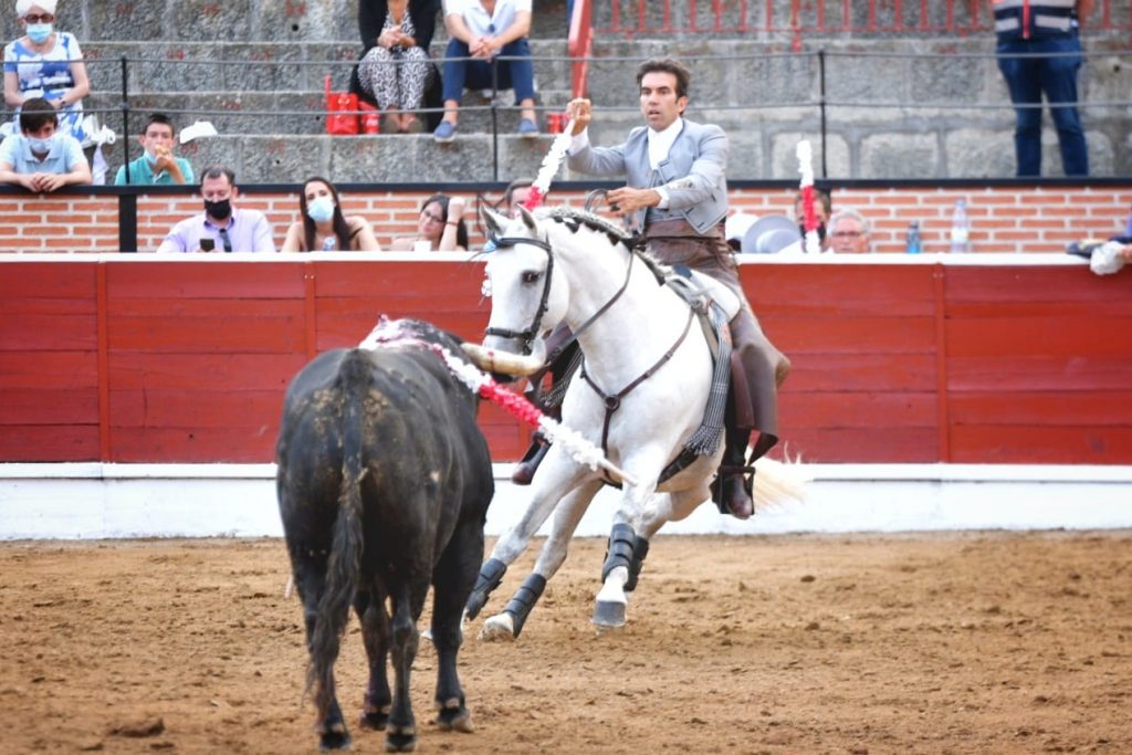 16 El Espinar Sergio Galan batida con Ojeda 1024x683 - Ventura y Galán, a hombros de su propia capacidad