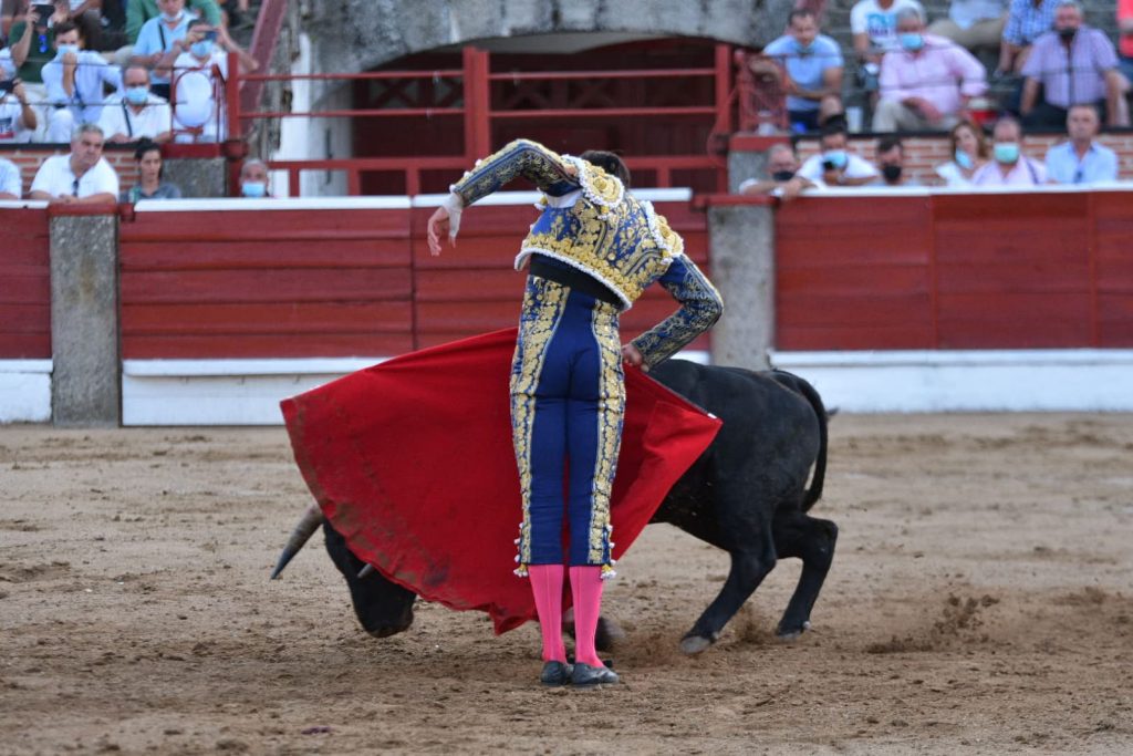 22 El Espinar Roca Rey molinete 1024x683 - Roca Rey y Javier Cortés cierran la feria por todo lo alto