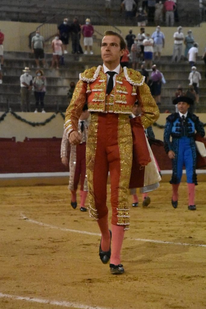 34 Javier Cortes 683x1024 - ¡Volvieron los toros a Alcalá!