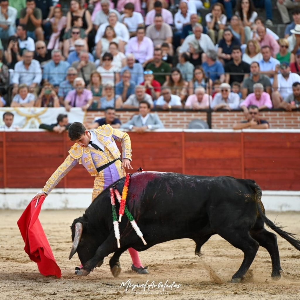 El Espinar11 1024x1024 - Sergio Galán, Chicharro y Marco Pérez, tarde de emociones en El Espinar