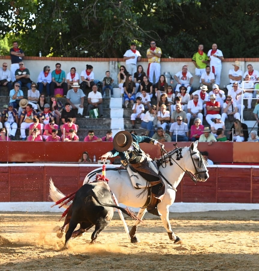 NavadelaAsuncion12 - Una gran faena de Javier Cortés en Nava de la Asunción, a hombros con Joselito Adame y Sergio Pérez de Gregorio