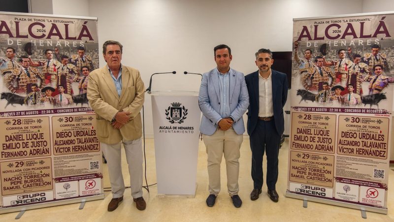 Figuras del toreo y jóvenes triunfadores, en Alcalá de Henares